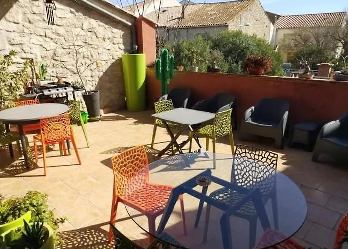 Artemia Maison Vigneronne - D Hotes-b&b-piscine Et 4*