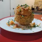 Artemia Maison Vigneronne - D Hotes-b&b-piscine Et Sigean