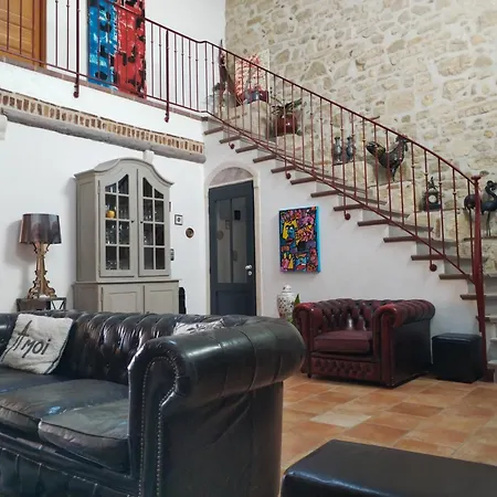 Artemia Maison Vigneronne - D Hotes-b&b-piscine 4*