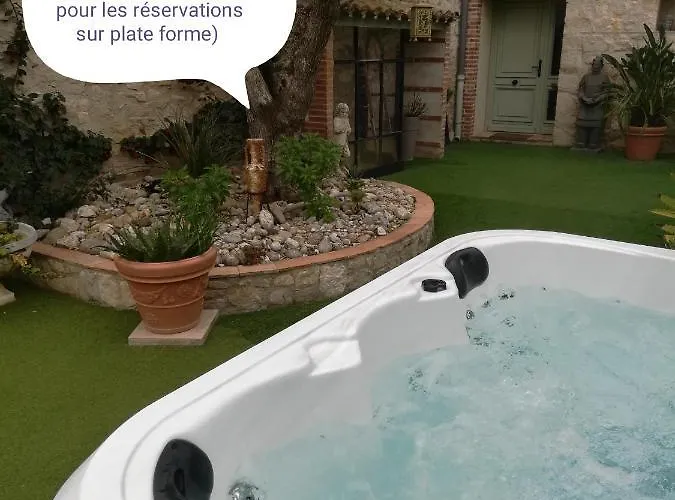 Couette-café Artemia Maison Vigneronne - D Hôtes-b&b-piscine Et 4*
