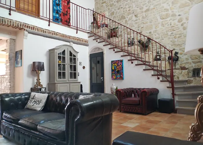Artemia Maison Vigneronne - D Hotes-b&b-piscine Et 4*